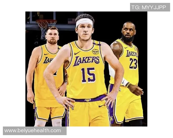 打了10几分钟仅有数据居然是3次犯规，湖人居然还不计划弃用他？